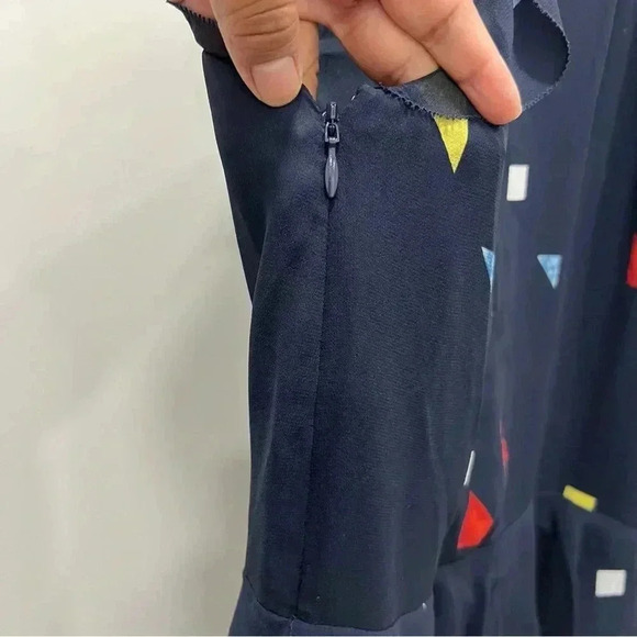 Joie Kiersten Printed Silk‎ Ruffle Dress-Size 4 - Picture 8 of 13